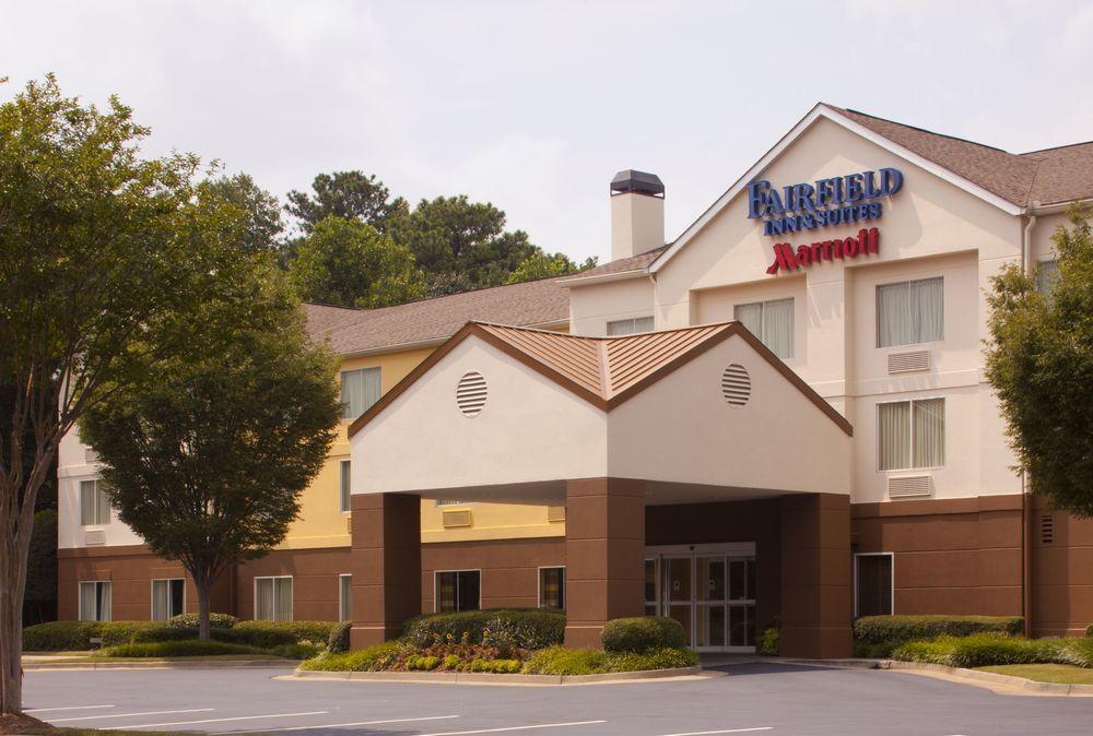Fairfield Inn & Suites By Marriott Atlanta Кенесоу Екстериор снимка
