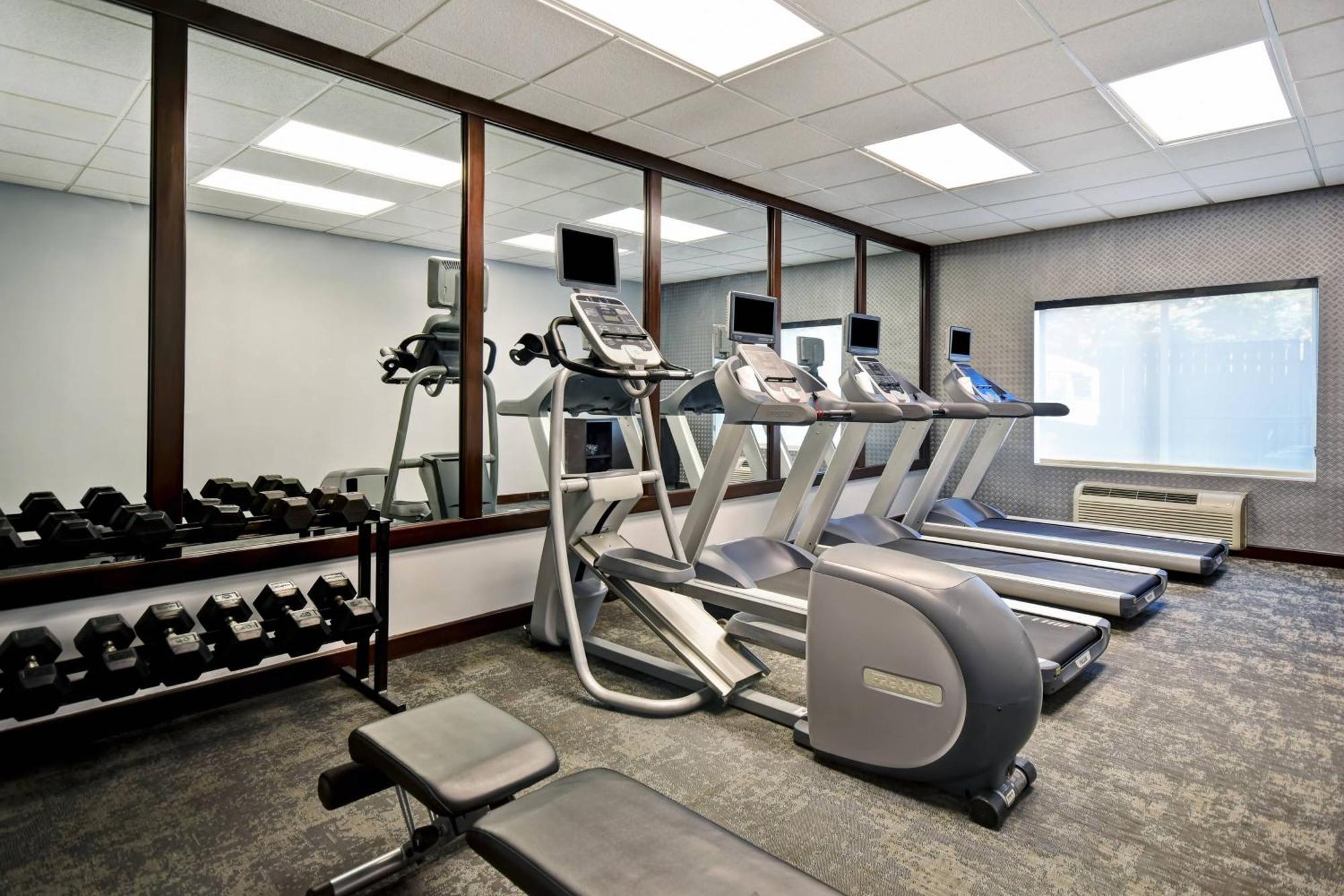 Fairfield Inn & Suites By Marriott Atlanta Кенесоу Екстериор снимка