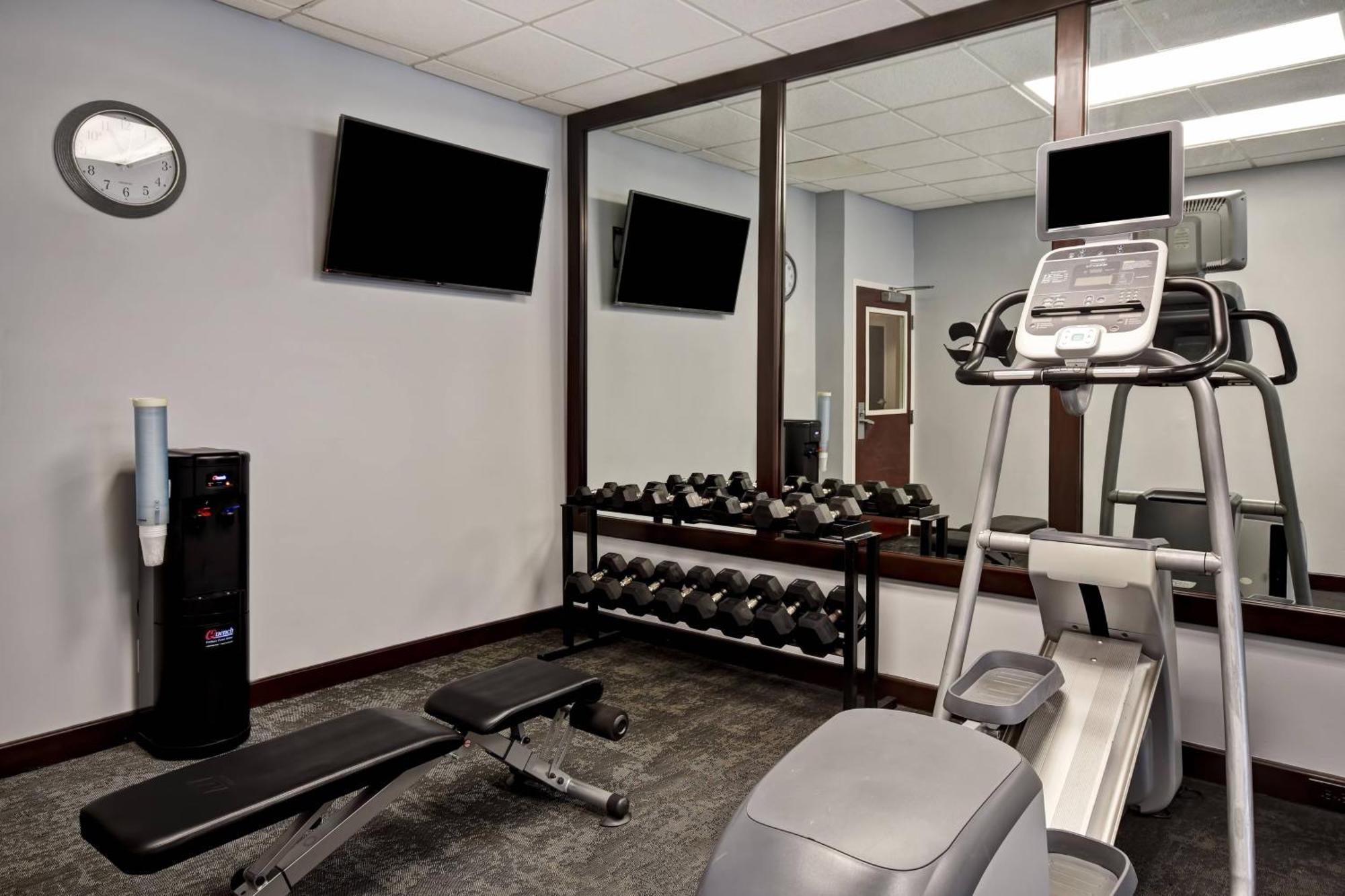 Fairfield Inn & Suites By Marriott Atlanta Кенесоу Екстериор снимка