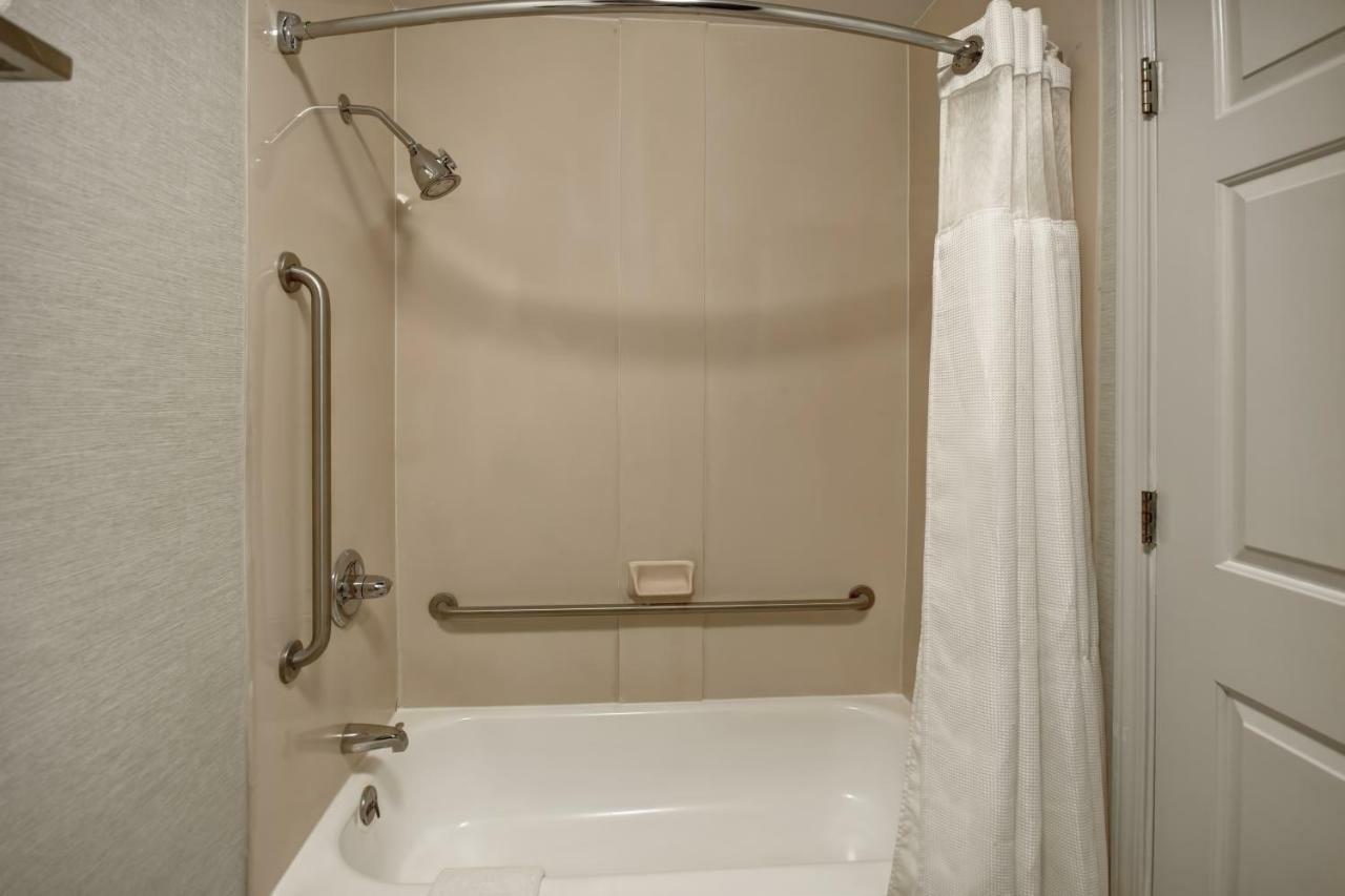 Fairfield Inn & Suites By Marriott Atlanta Кенесоу Екстериор снимка